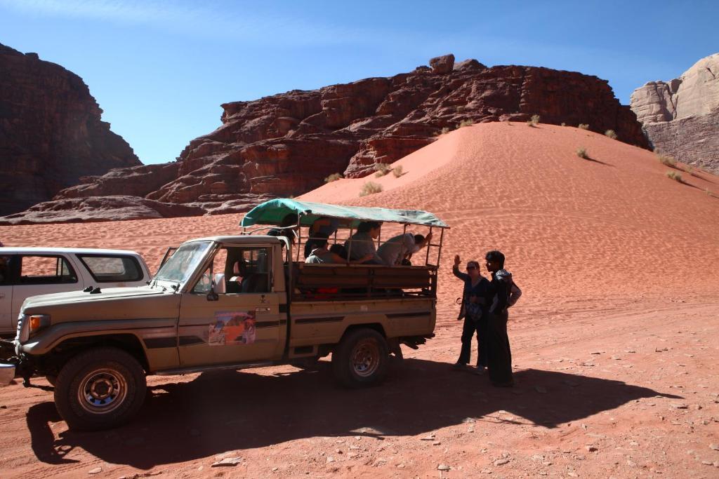 Bedouin Expedition 瓦迪拉姆 外观 照片